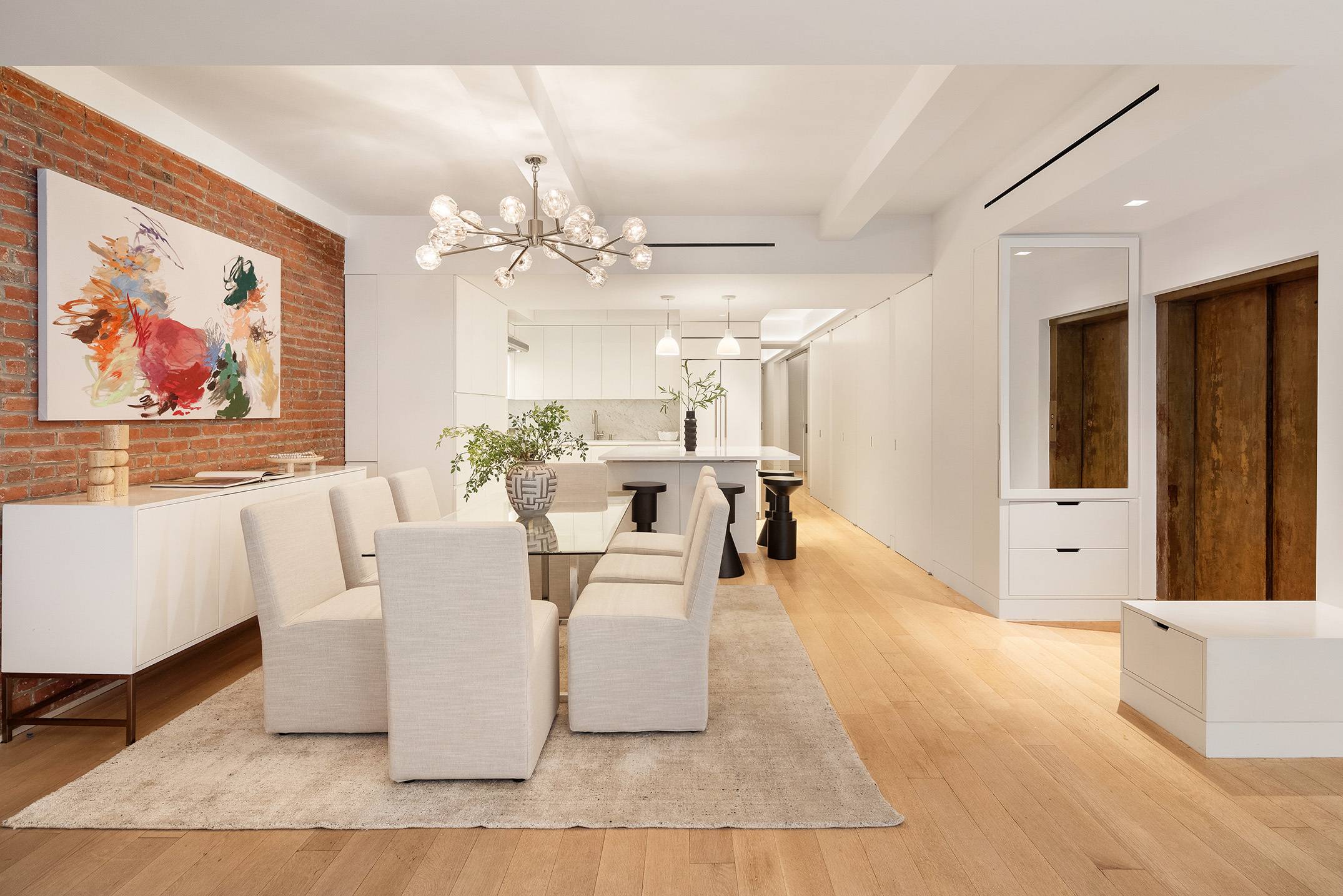 Full Floor Loft with Elegance, and a 1M Renovation !