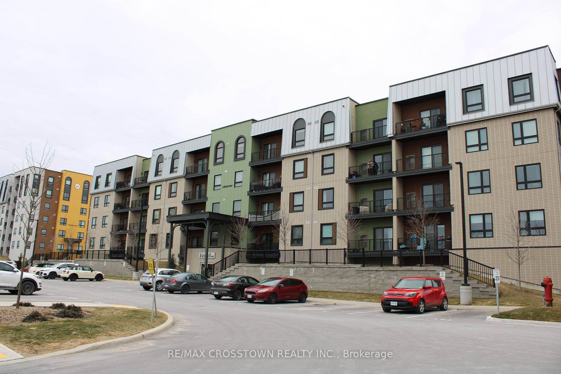 Exclusive top floor unit located in Barrie's sought after Bistro 6 community available for lease, nestled in the desirable Fennel Building.