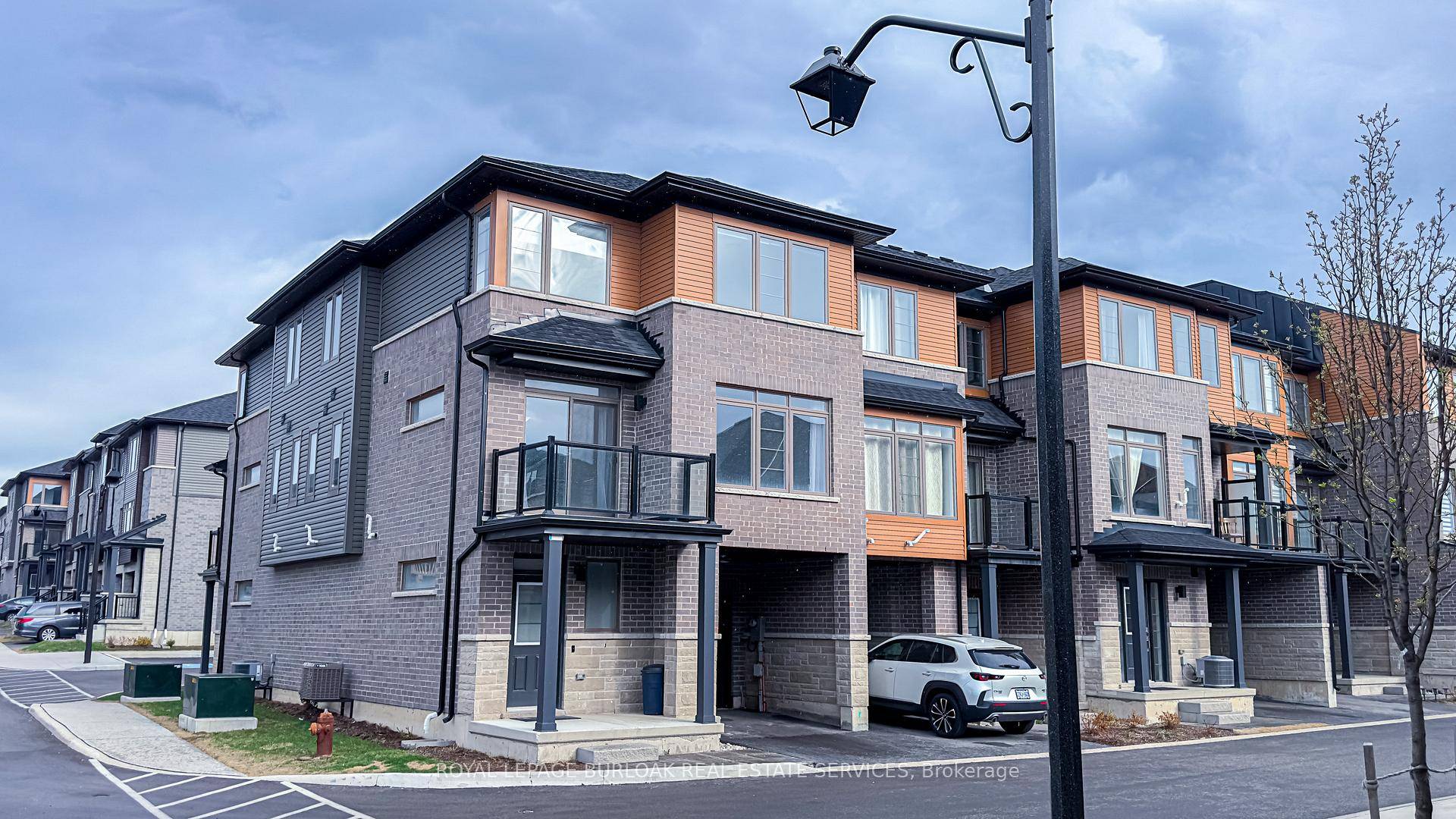 Welcome to this spacious and stylish 3 bedroom, 2.