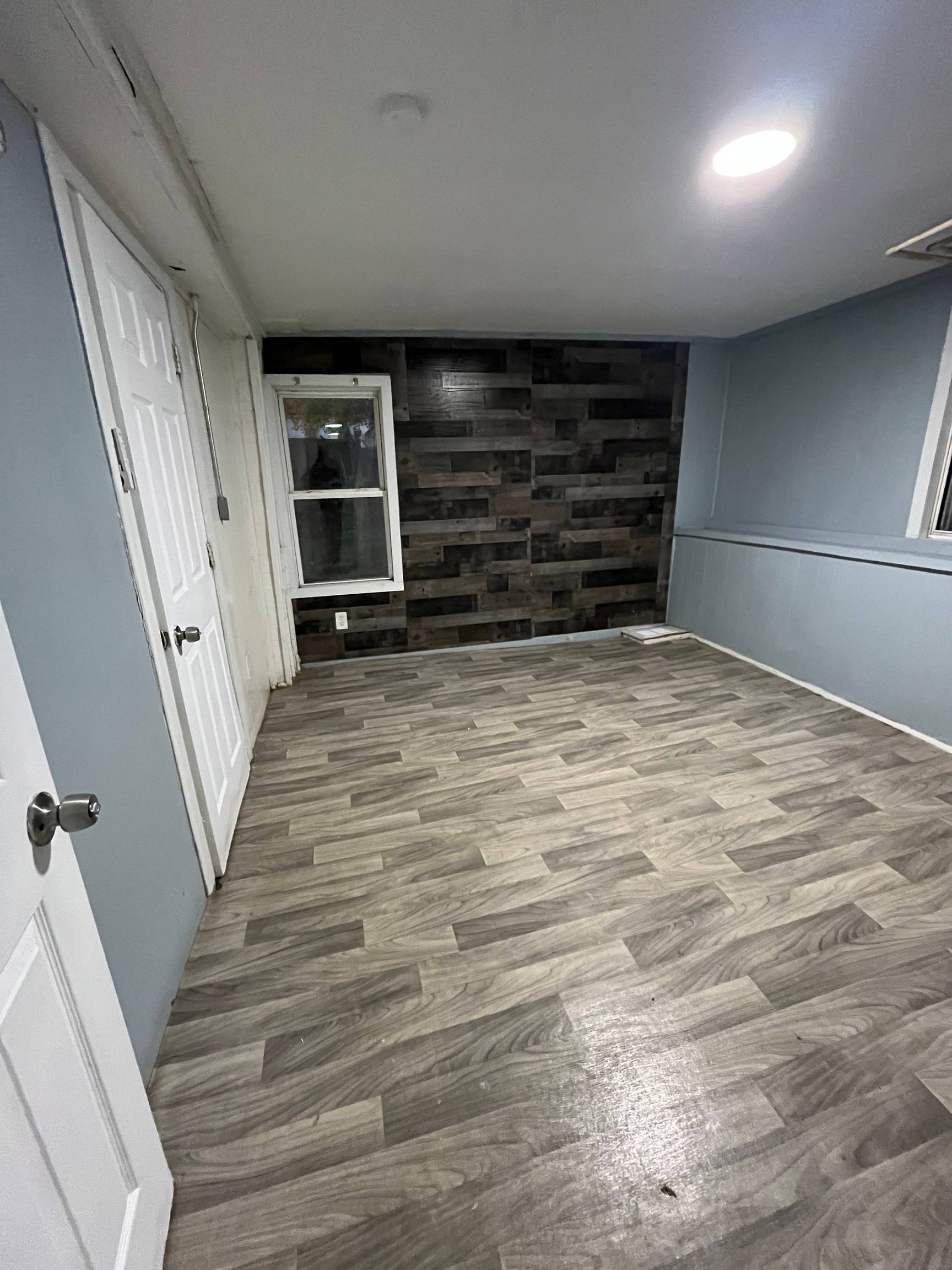 Welcome to 96 Fairview Street in Waterbury, CT.