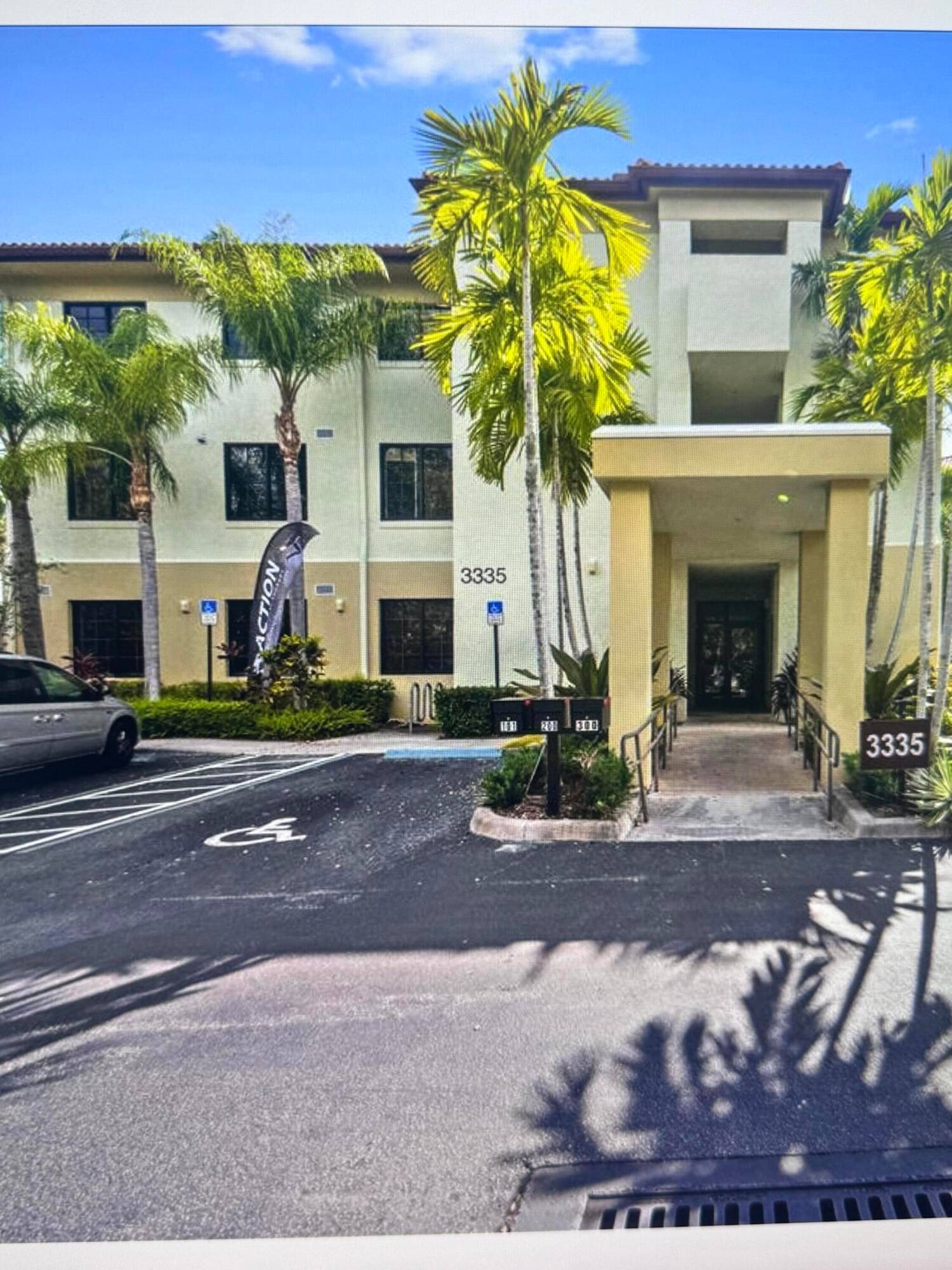 Rarely available medical office condominium.