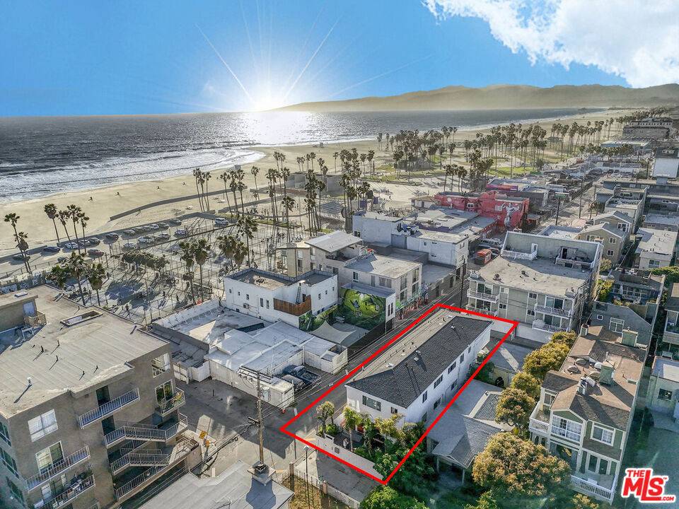11   20th Ave 7BR Marina Del Rey La