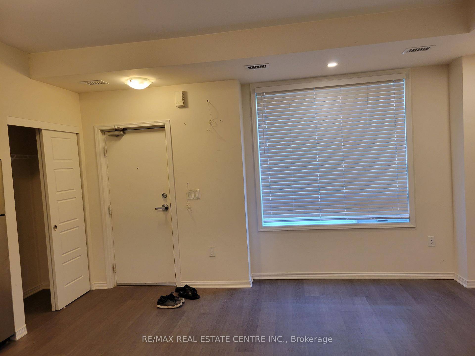 Urban and modern 2 Bedrooms two washrooms stacked Townhome in Briar Hill.