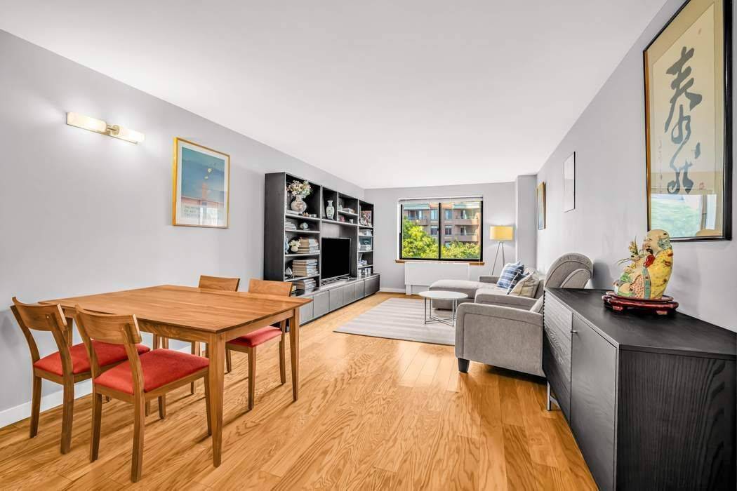 Renovated 300 Rector Place, Unit 6E All showings require advance appointment with the listing agent.