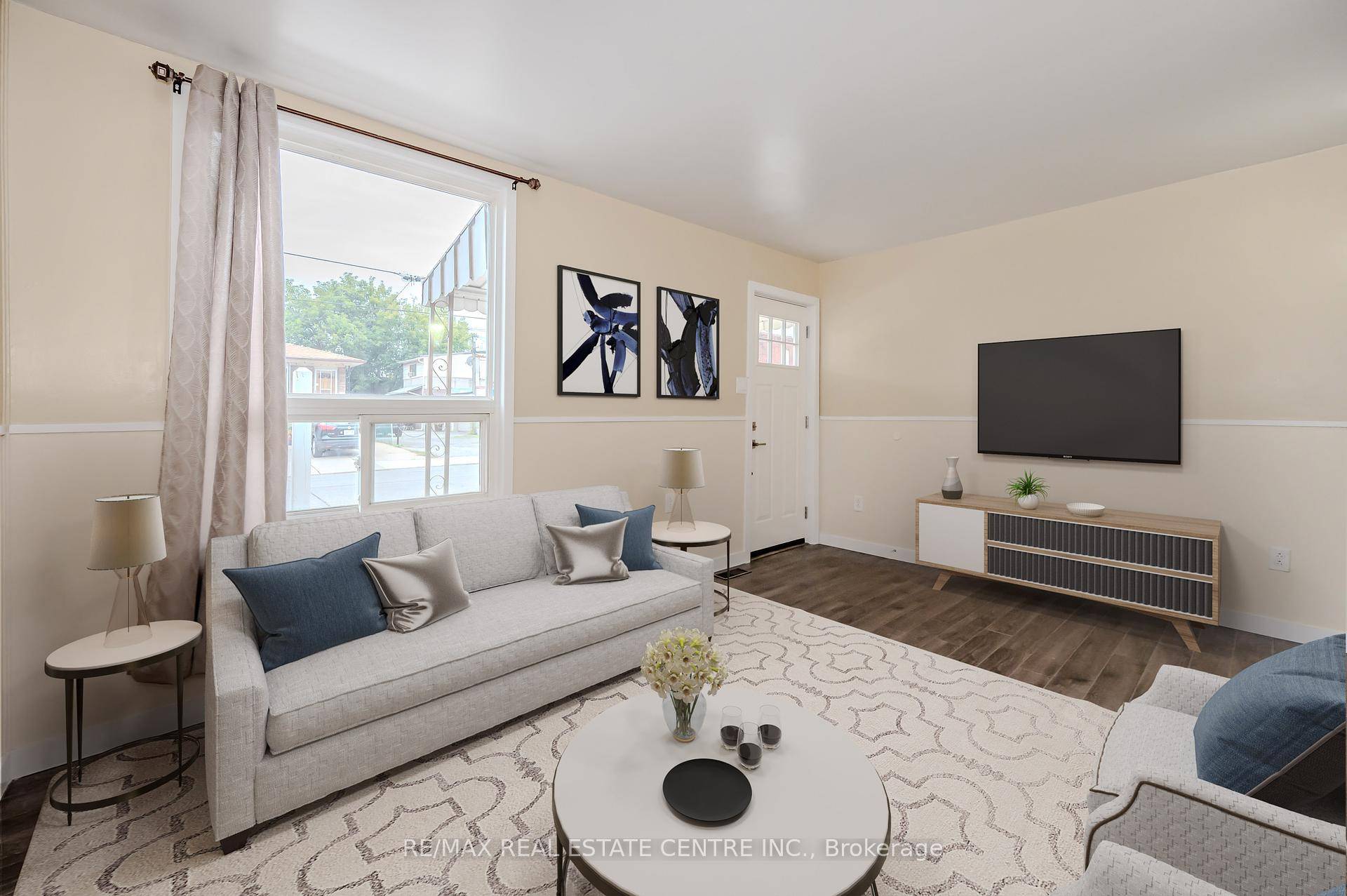 Attention First Time Home Buyers and Investors !