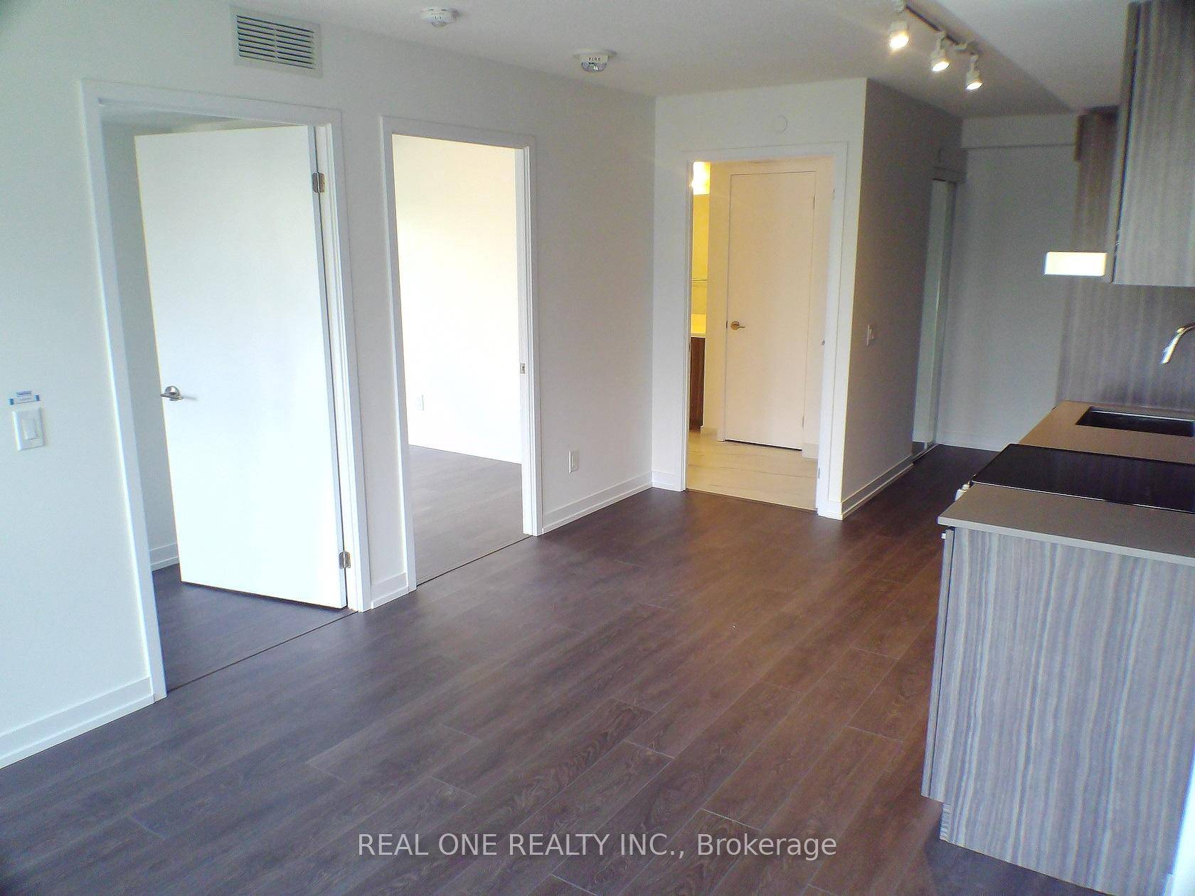 Newer Bright, Spacious 2 Bedrooms Corner Unit, Great Layout With Wood Floor Throughout, Open Concept Dining Living Room With Modern Kitchen, Near Ryerson University, Within Walking Distance To The Downtown ...
