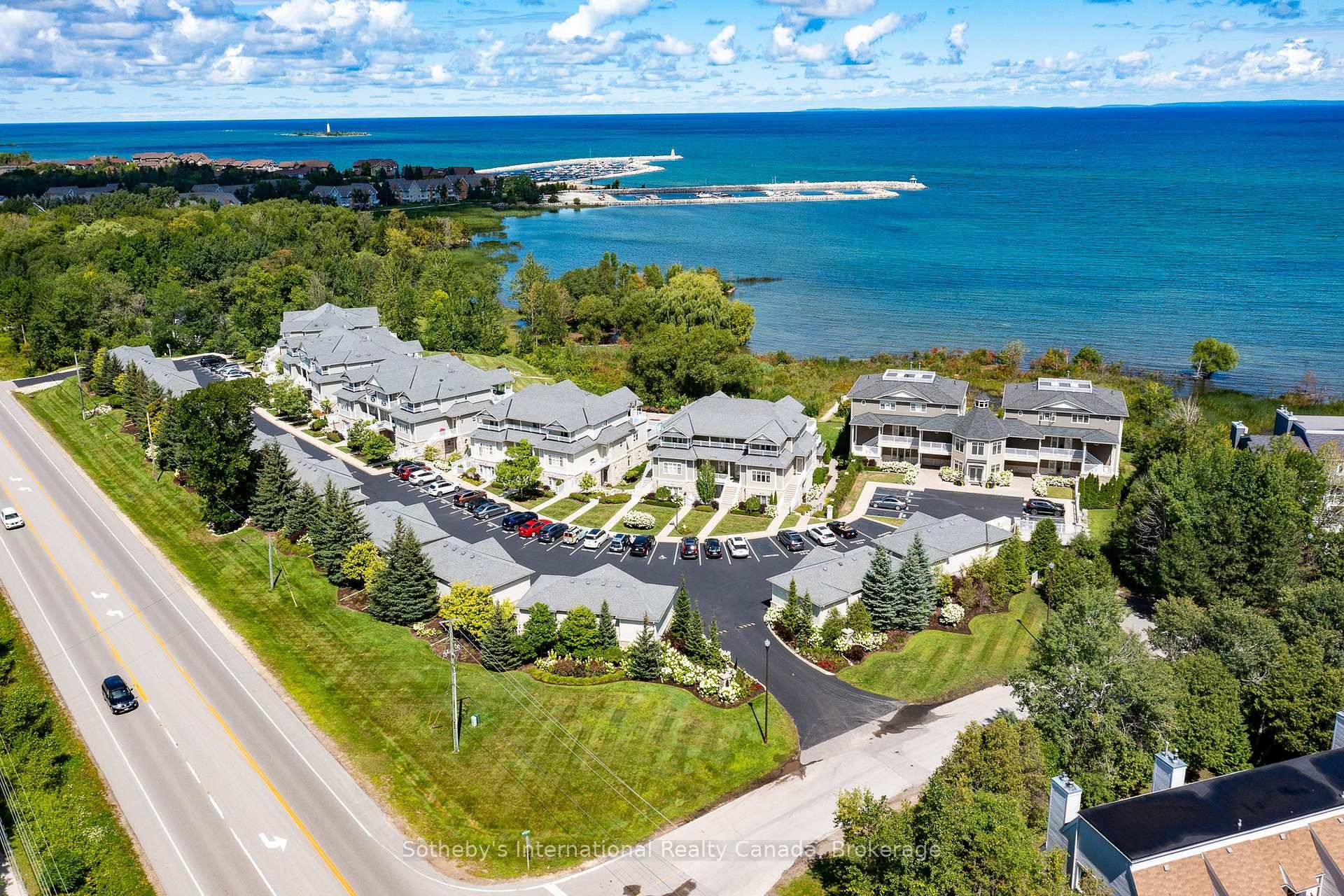 Look no further than Admirals Gate for a truly unique luxury waterfront condominium experience.