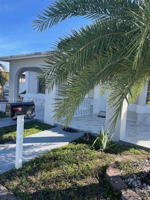 Completely remodeled duplex, good rental income Virtual Tour https www.