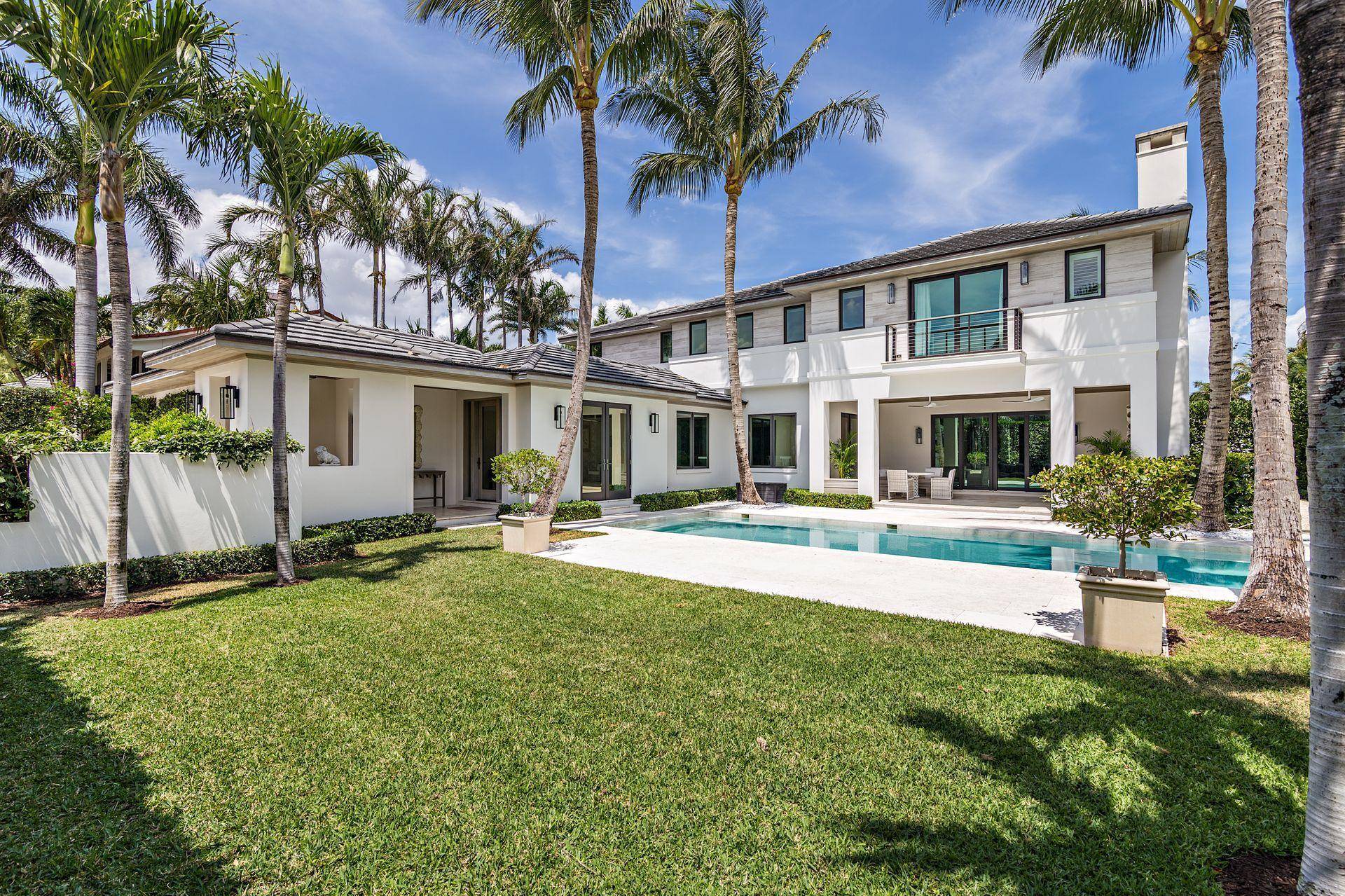 A very special contemporary house designed by Tom Kirchhoff, situated on one of the north end's most desirable streets.