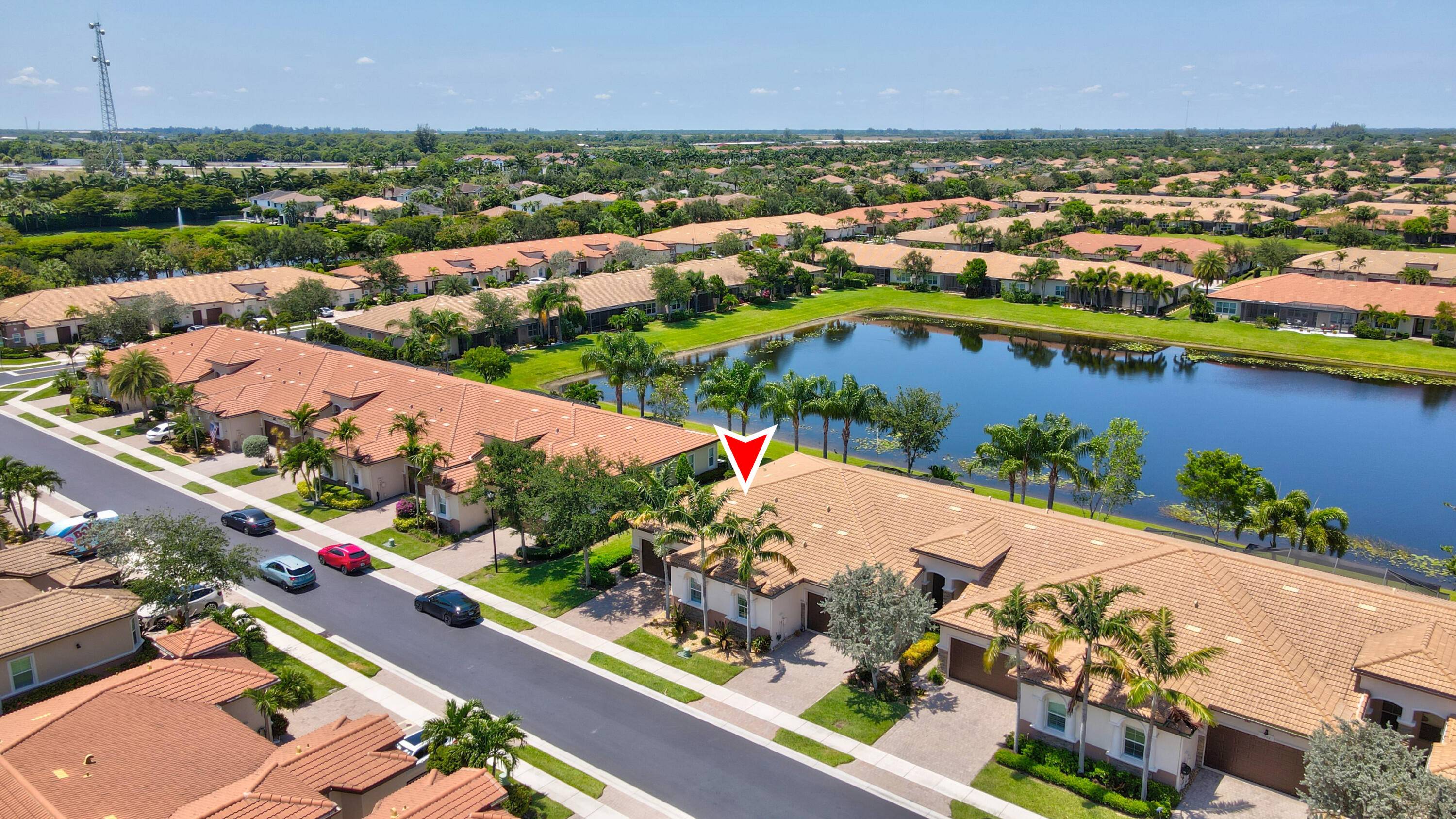 Rarely available end unit 2CG 'Baldina' Model on Builder's Premium Lakeview Lot !