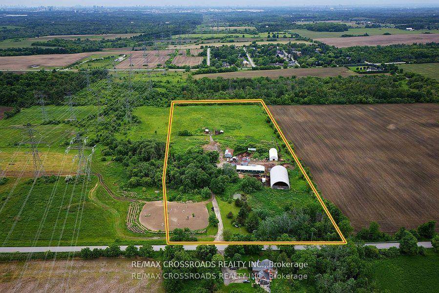 Where else can you find a parcel of land this large, this close to the city ?