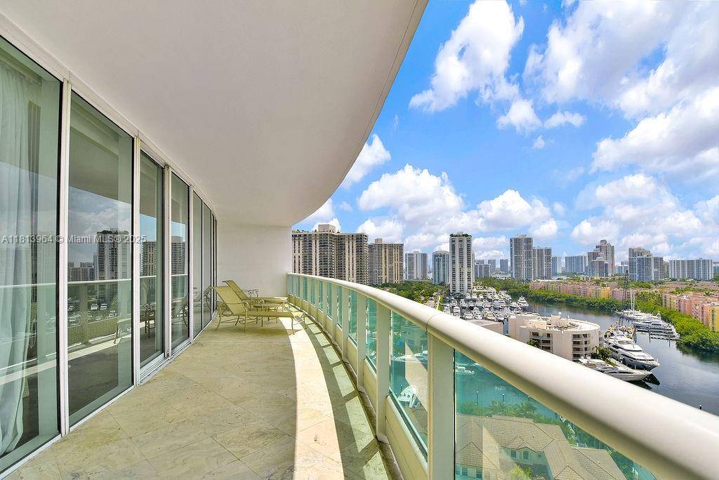 Enjoy this beautiful furnished 2 bedroom paradise in the sky, located in the most exclusive and luxurious community in Aventura.