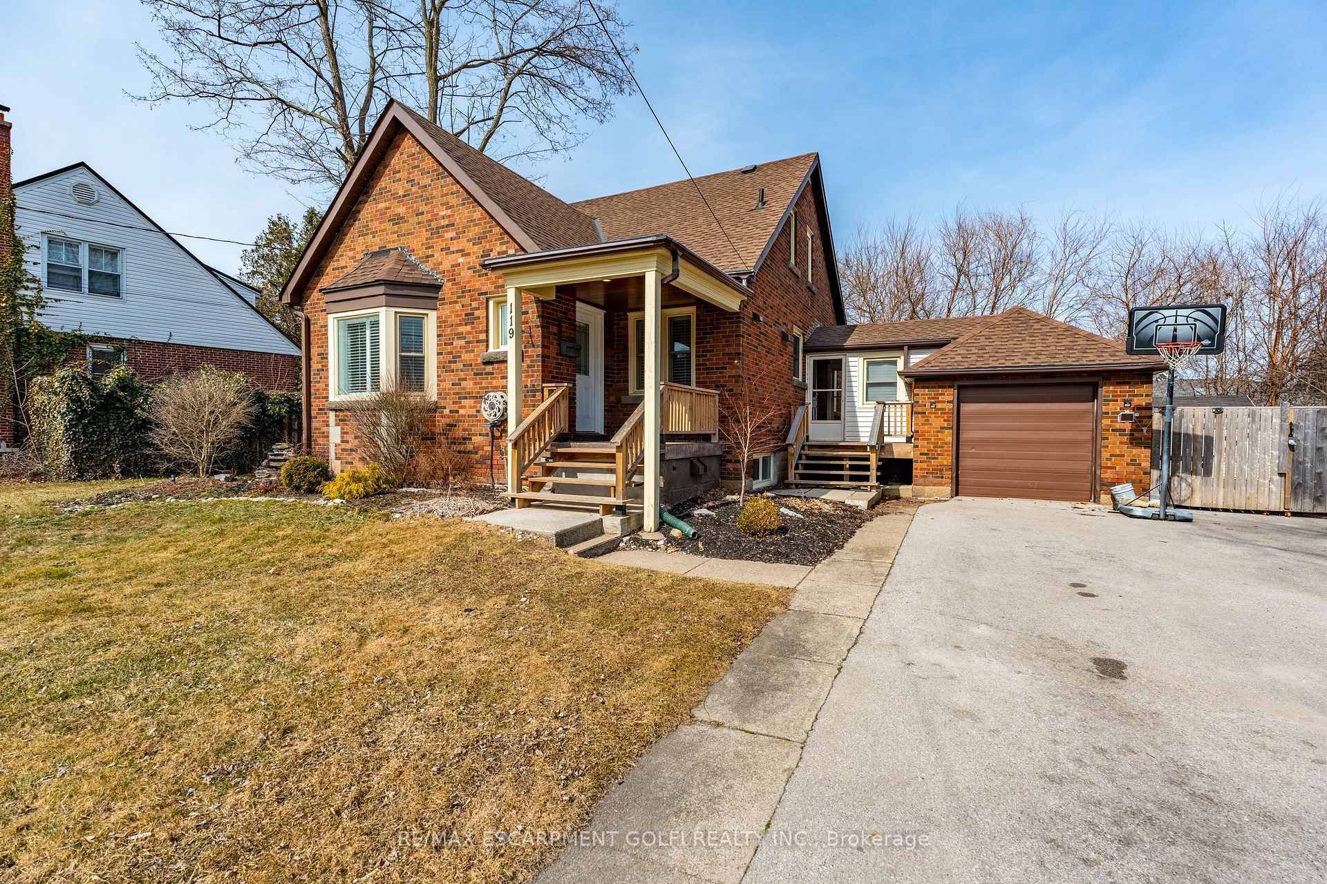 This stunning 5 bedroom, 3 bathroom detached home is fully renovated and offers the perfect blend of modern upgrades and functionality.