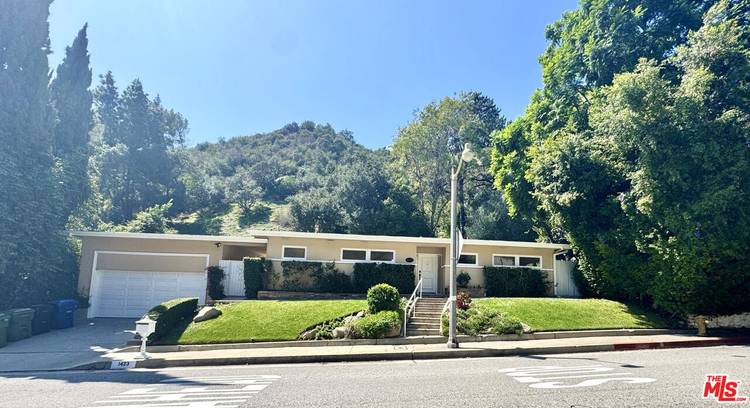 1423   Roscomare Rd 4BR Bel Air La