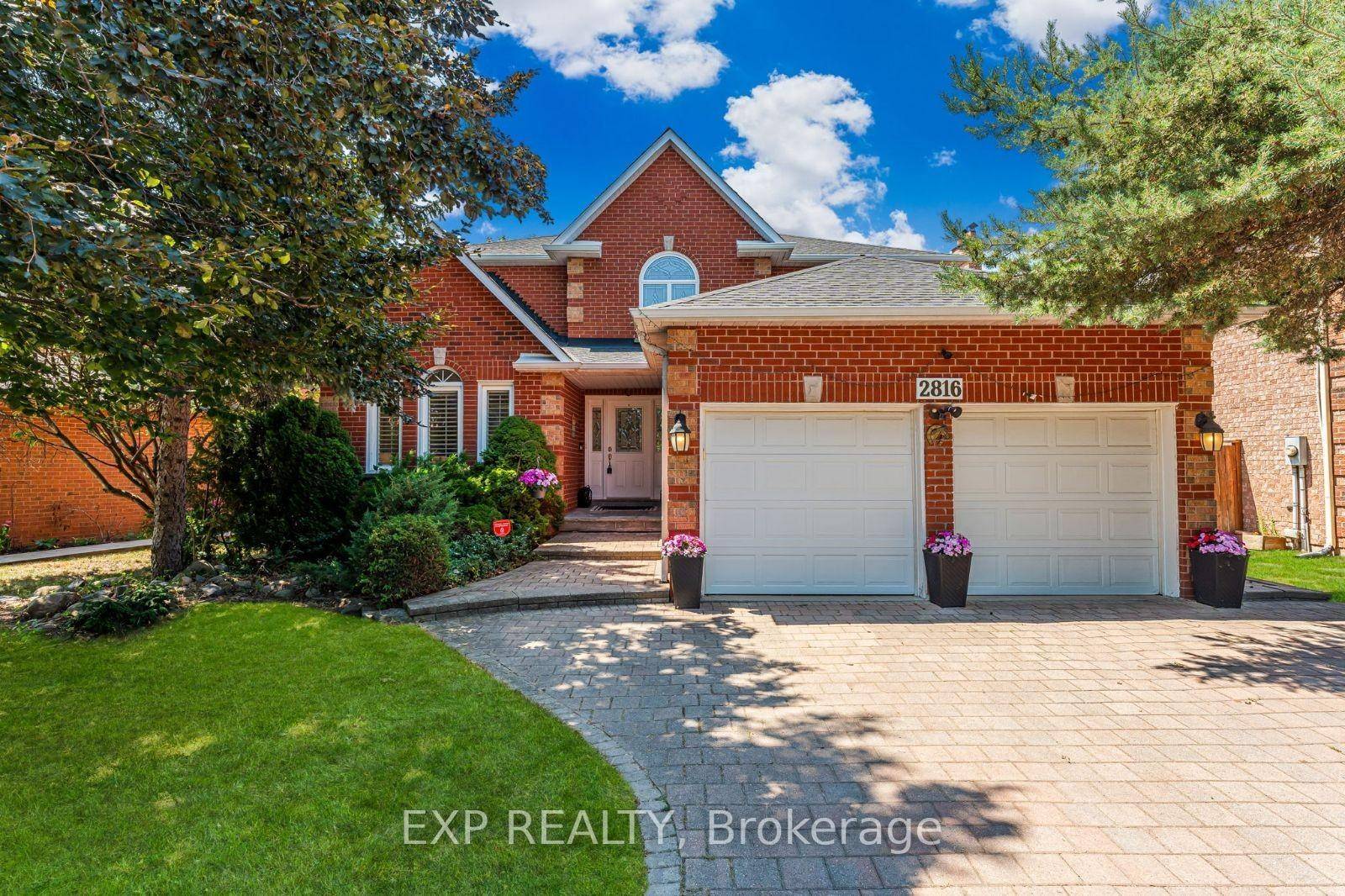 Open House Sat, August 23 2 4pm amp ; Sun, August 24 2 4pm Watch Virtual Tour This beautifully renovated detached home offers approximately 4, 300 sq.