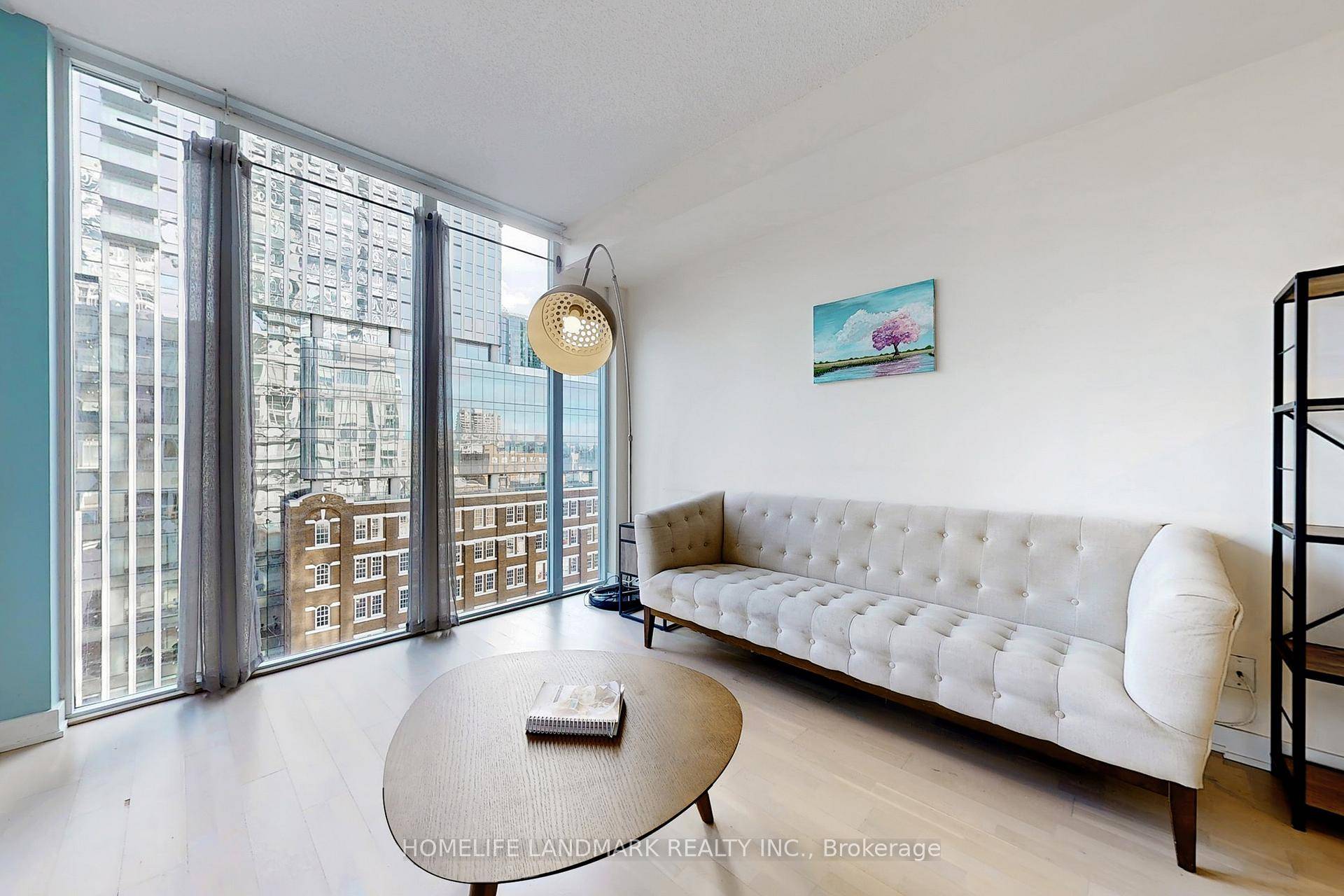 Spectacular Bright South Facing Suite At 'Boutique Condo' In The Heart Of The City.