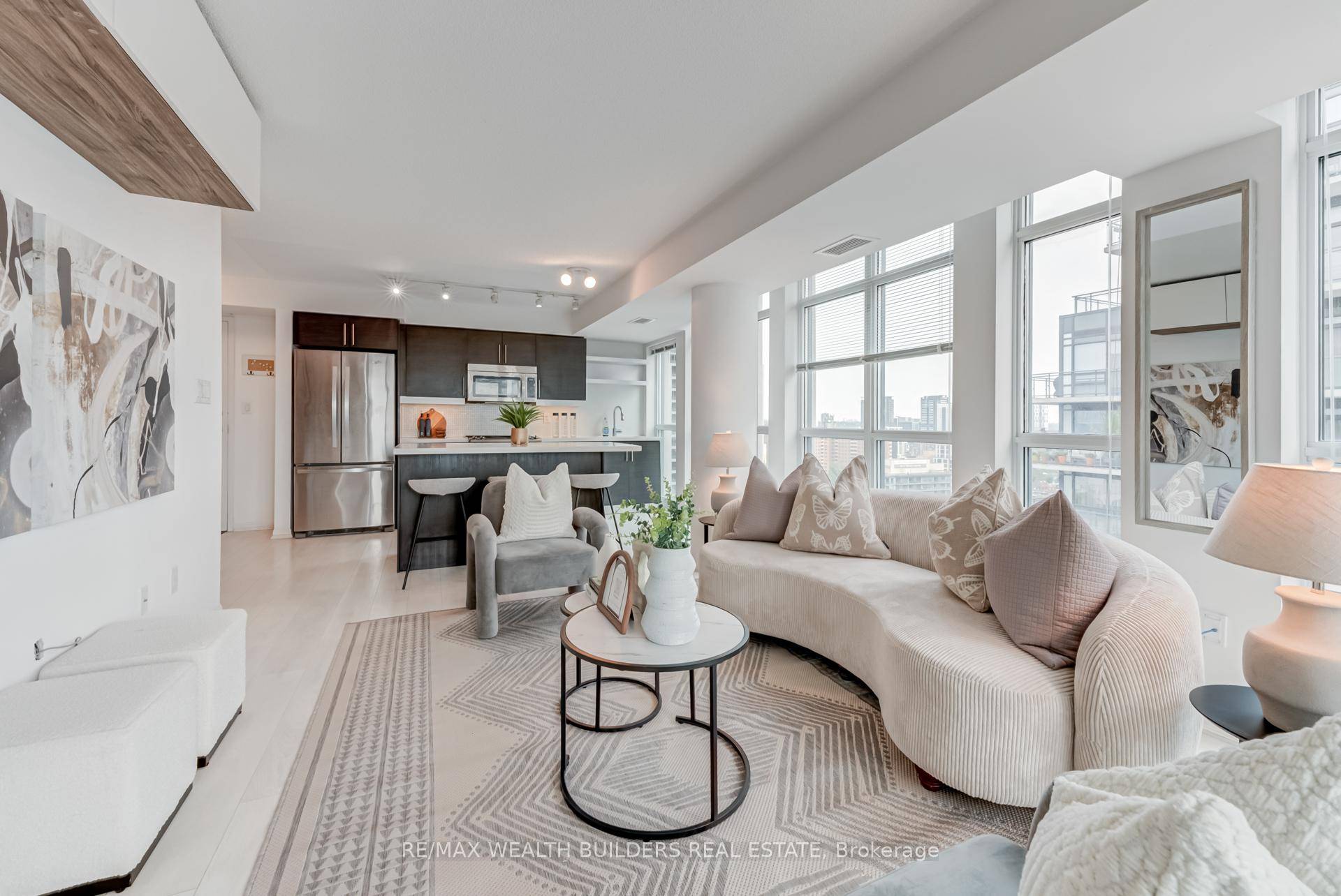 Welcome To Ivory On Adelaide Where Smart Design Meets Everyday Comfort In The Heart Of Downtown.