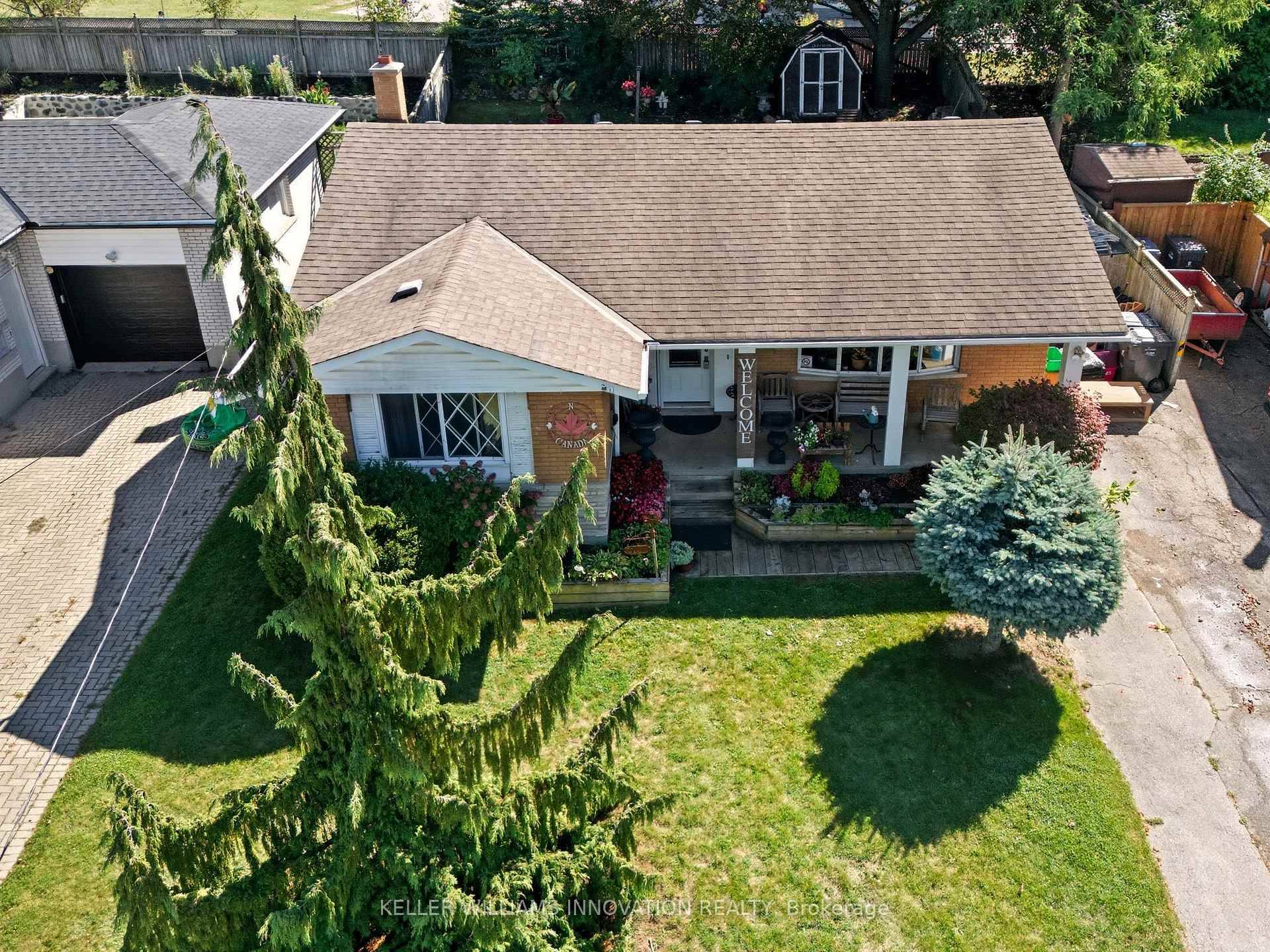 Welcome to 86 Balmoral Drive in Guelph, a cozy 1019 sq.