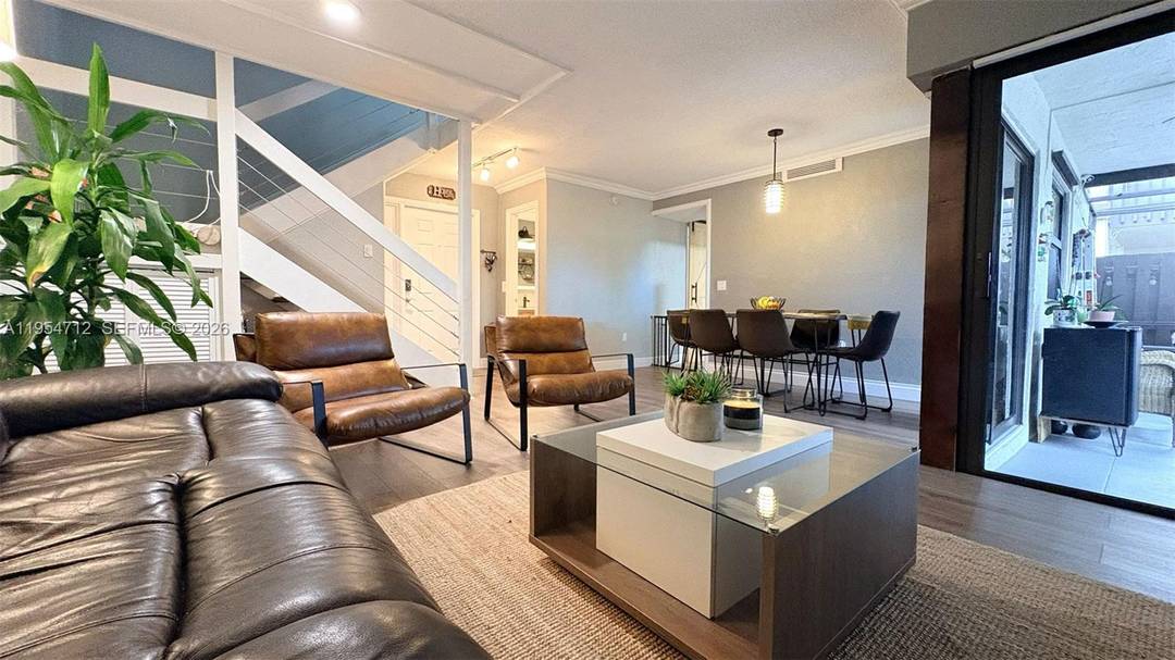 For sale, beautifully maintained and move in ready 3 bed, 2.