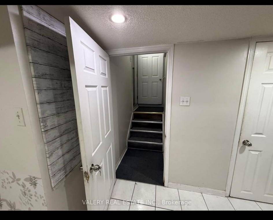 Freshly Painted, 2 Bedroom Basement Apartment, Close to Schools, Place of Worship, Hospital