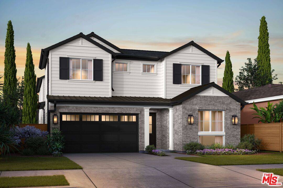 9521  Cattaraugus Ave 4BR La