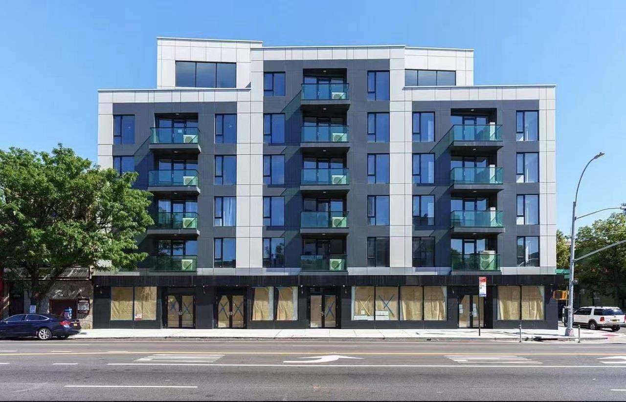 2 Bedrooms, 2 Baths Condo With One Parking Space For Sale.