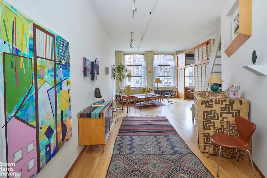 Old School Artists Loft in Chelsea !
