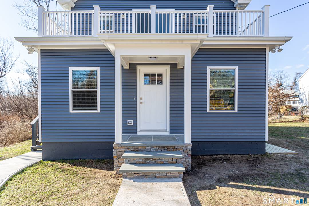 Excellent investment opportunity at the end of a quiet cul de sac !