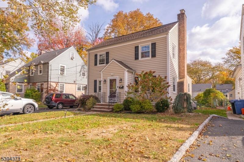 Discover modern comfort and commuter convenience at this beautifully renovated single family home in the heart of Springfield.