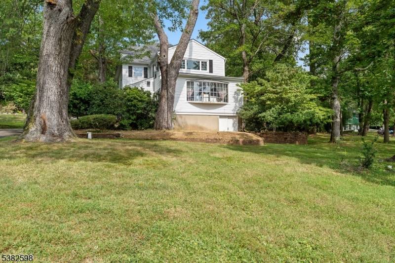 Turn of the century colonial style home with over 2, 500 sq ft !
