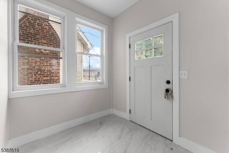 Your dream home is here, and has been fully renovated from top to bottom !