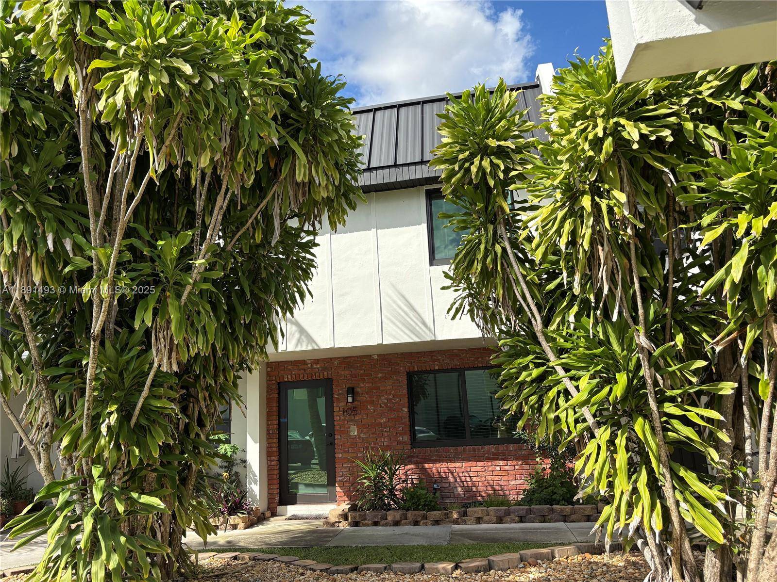 Excellent located 2 BD 2.