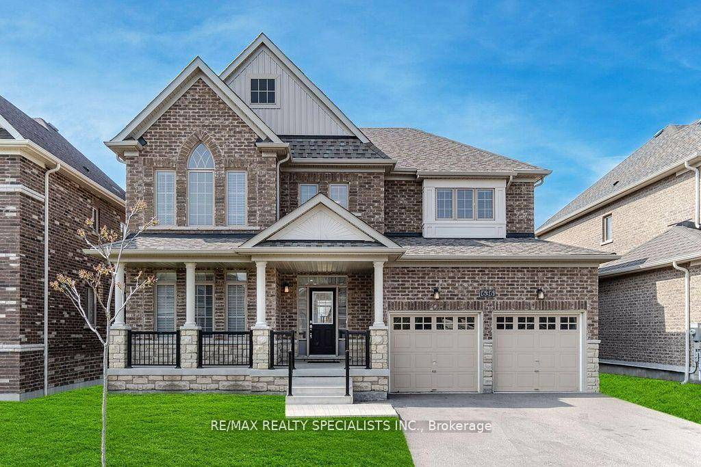 Welcome to this beautifully designed home offering nearly 3, 000 sq ft of elegant living space on a peaceful street in Woodstock, just steps from the Thames River amp ; ...