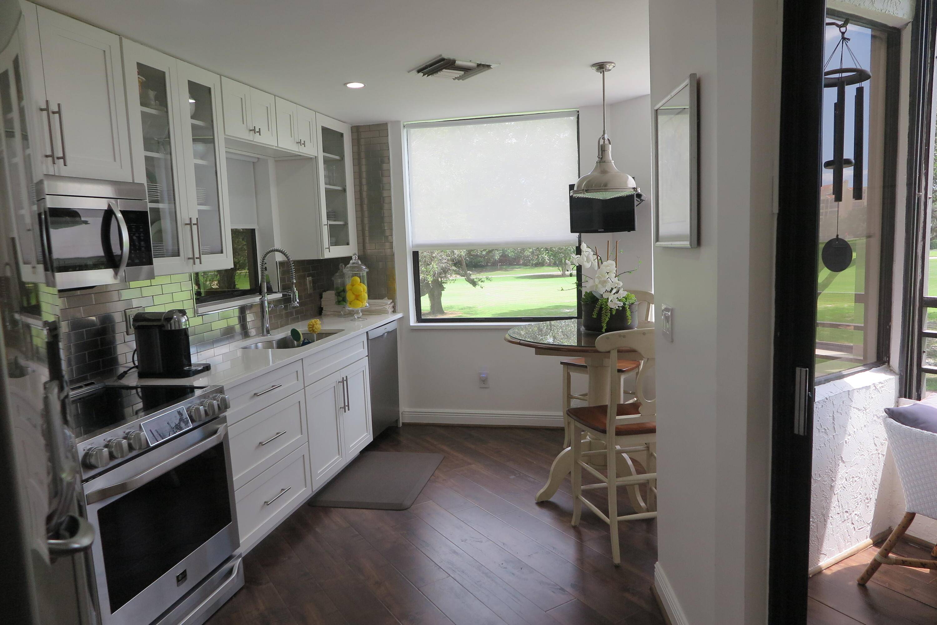 Absolutely stunning furnished seasonal rental They don't come better than this !