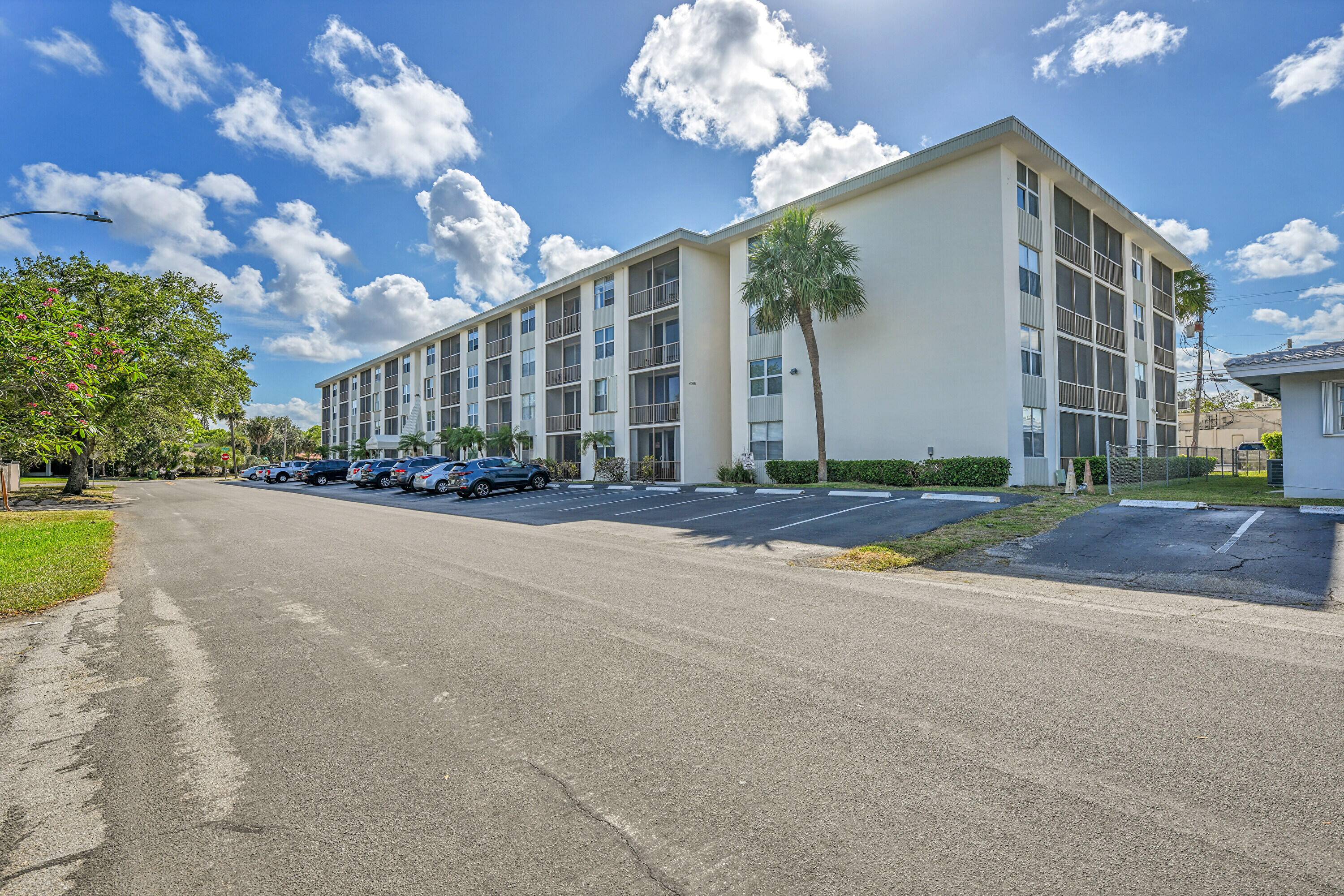 Welcome to Coral Ridge East !