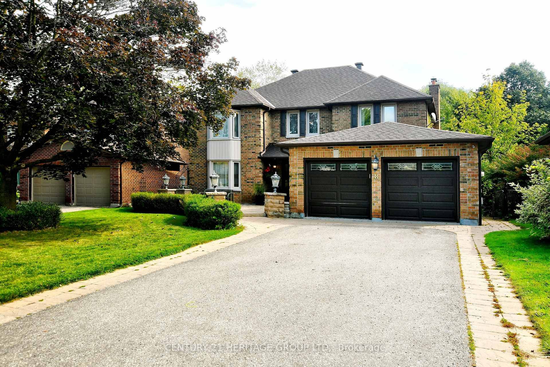 A breathtaking 4 bedroom family home backing onto a tranquil ravine, complete with a walkout basement.