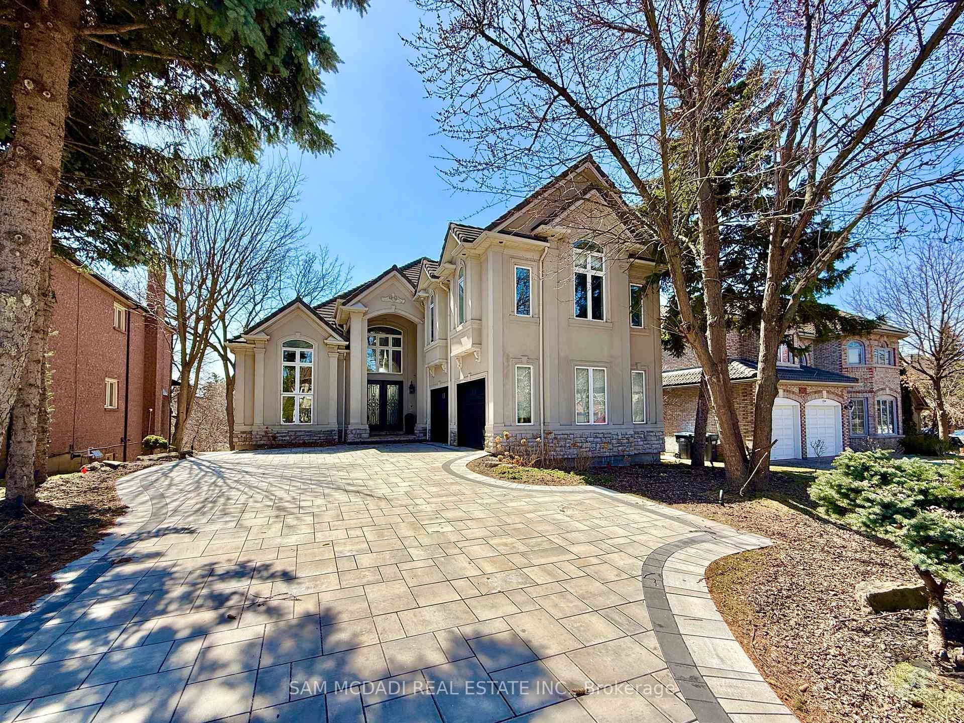 Escape the hustle and bustle of the city at 2022 Eckland Court, Mississauga.