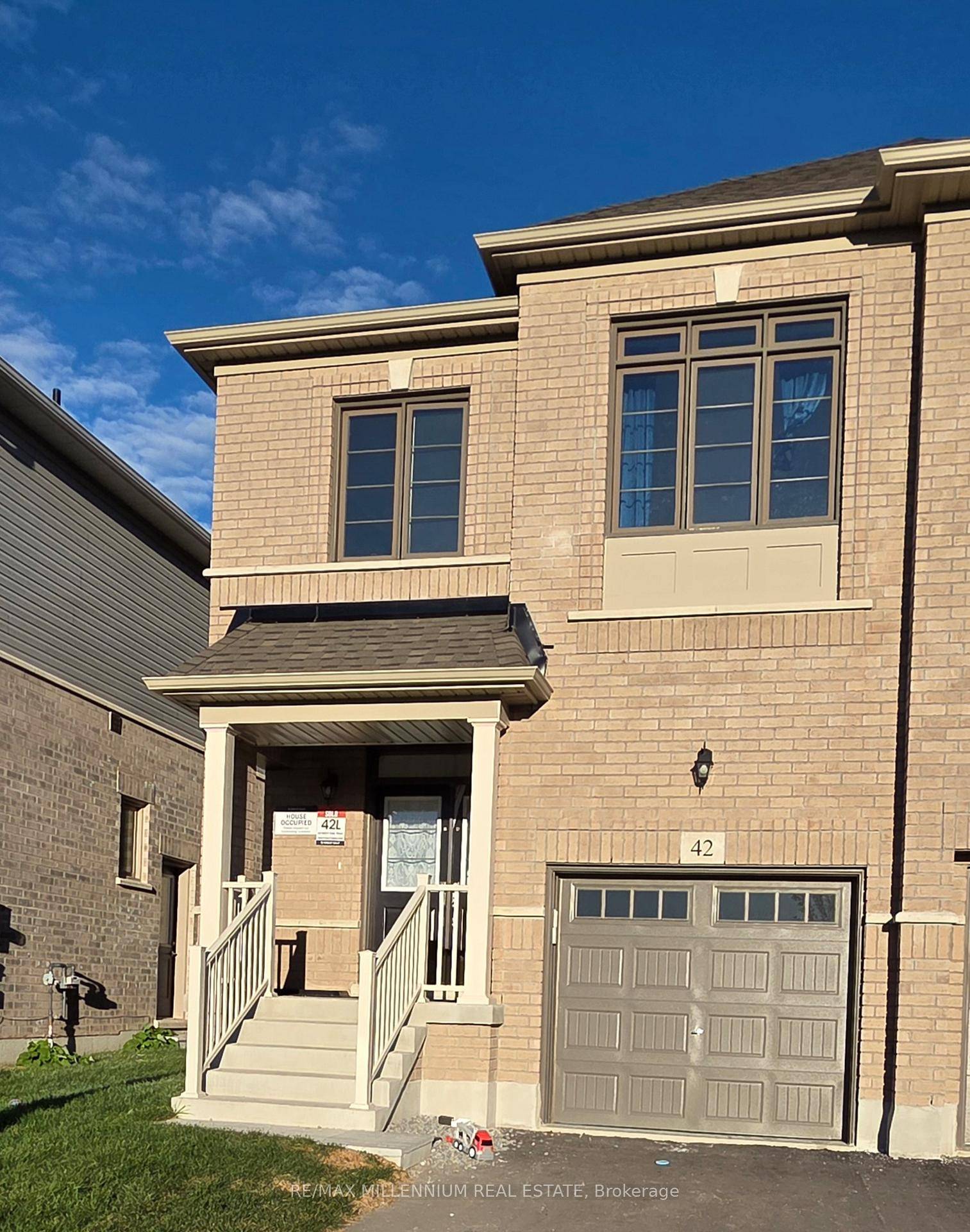 Discover this amazing, semi detached 4 bedroom home offering a spacious 1, 895 square feet of modern living.