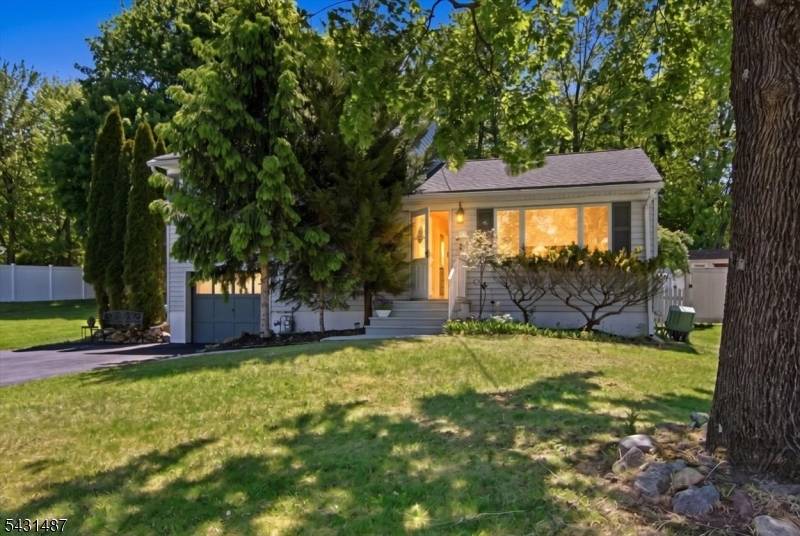 This home is truly move in ready.