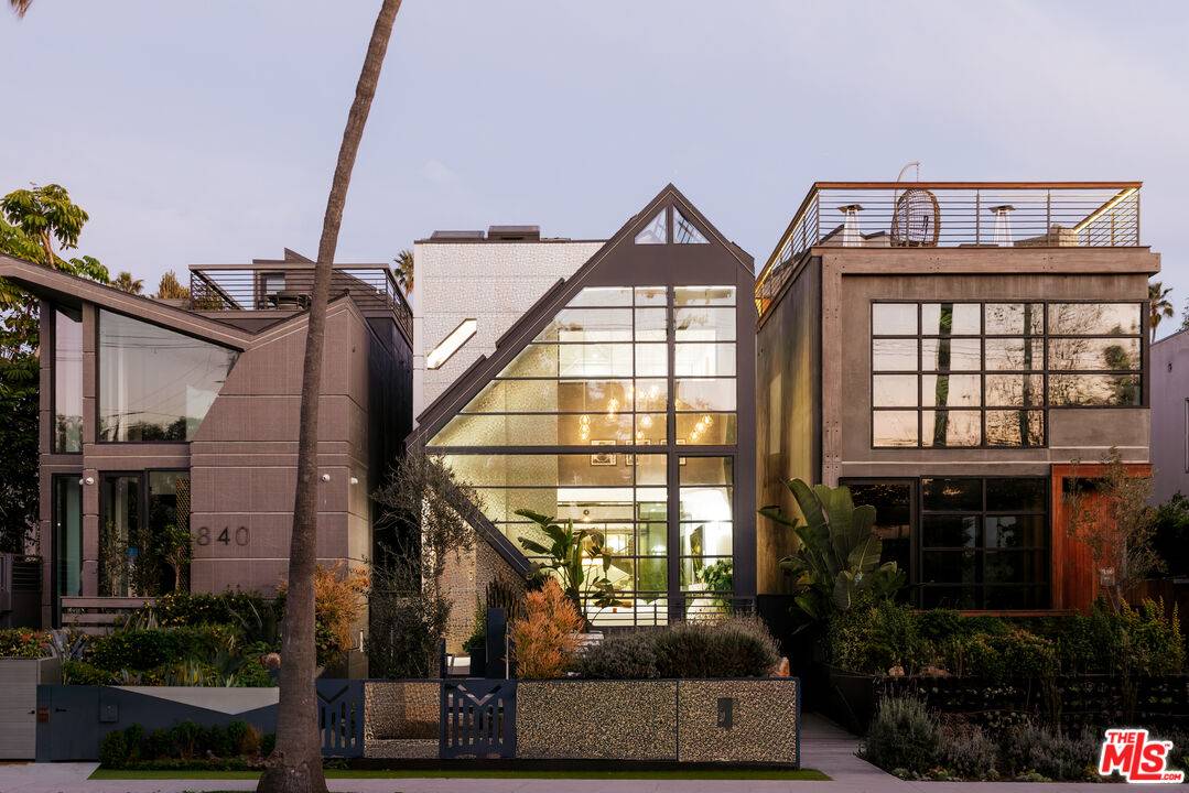 838   California Ave 4BR Marina Del Rey La