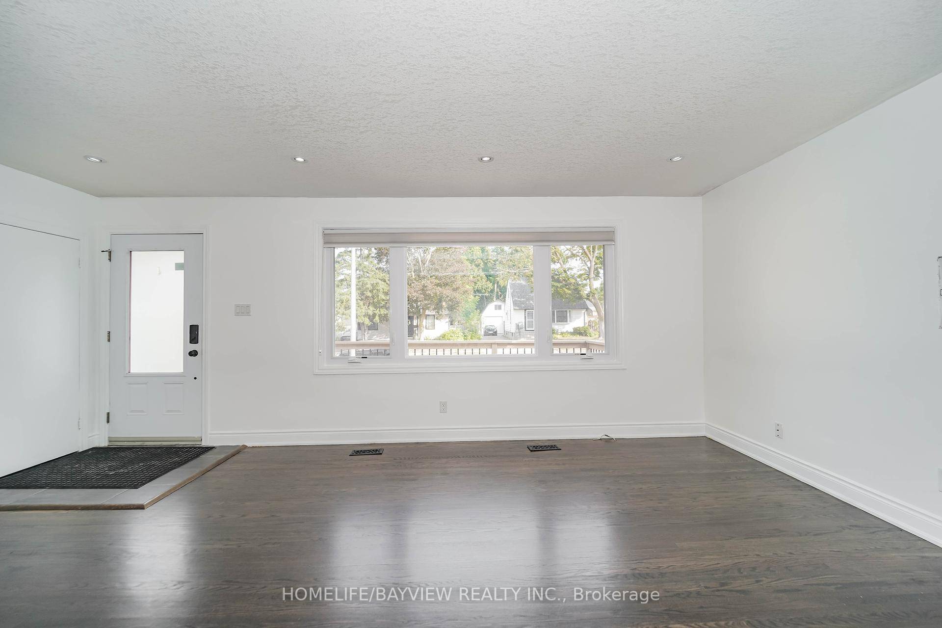 Stunning All Brick Bungalow With Great In Law Suite Potential.