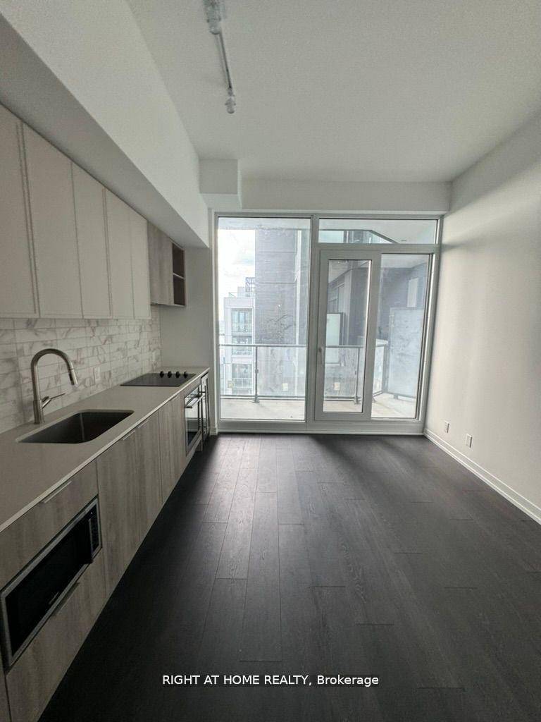 Experience luxury living in this 1 year old 1 bedroom suite with 1 Locker at Forest Hill Condos !