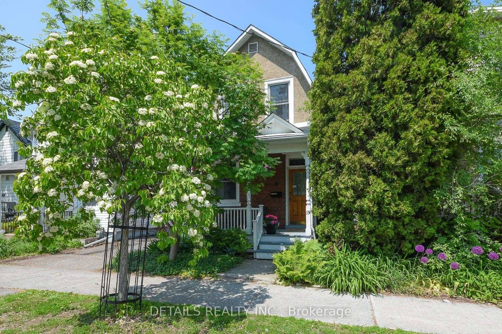 Located in sought after Wellington Village !