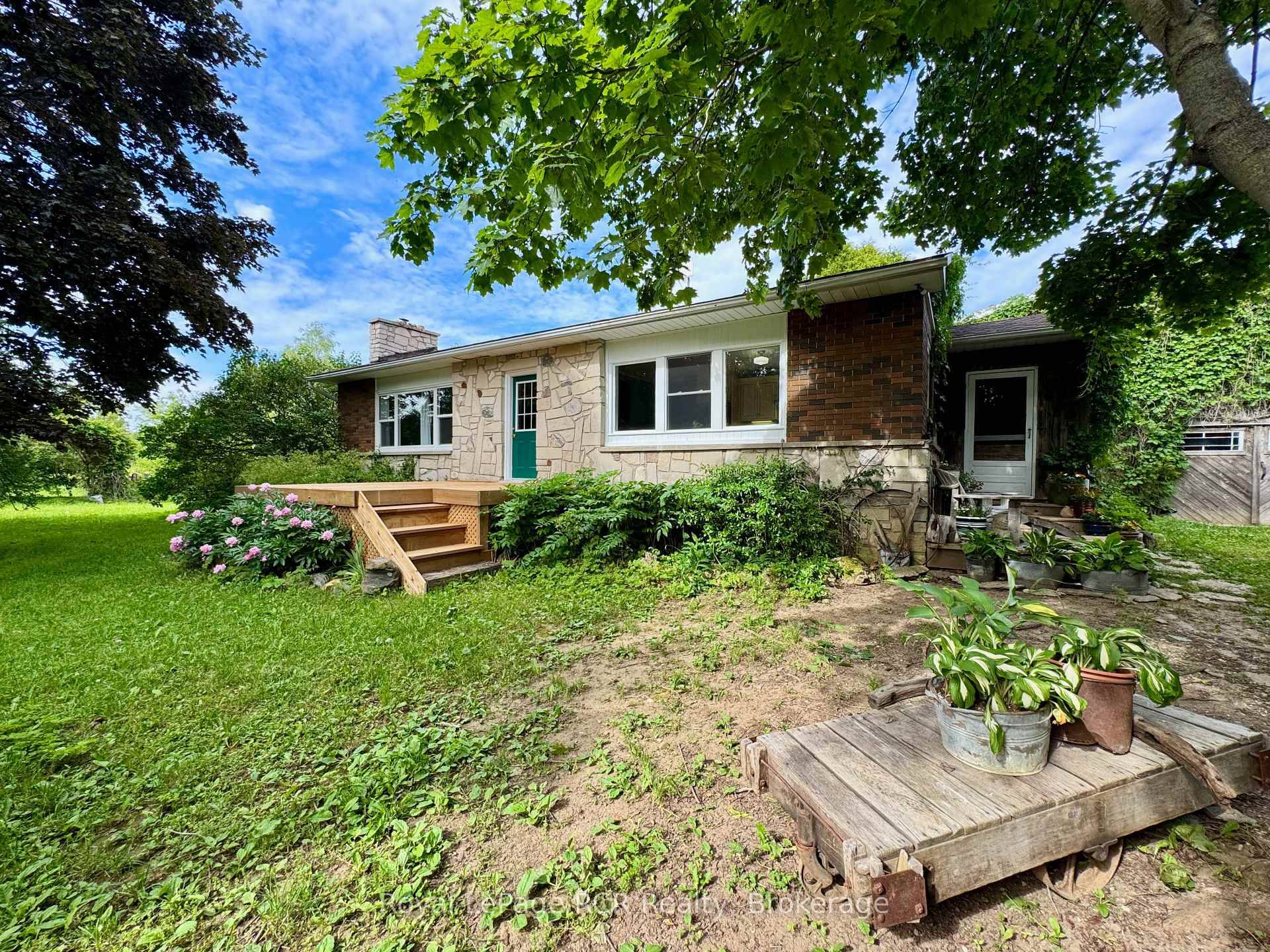 HIDDEN GEMS like 158 Forty Hills Road don't come up very often.