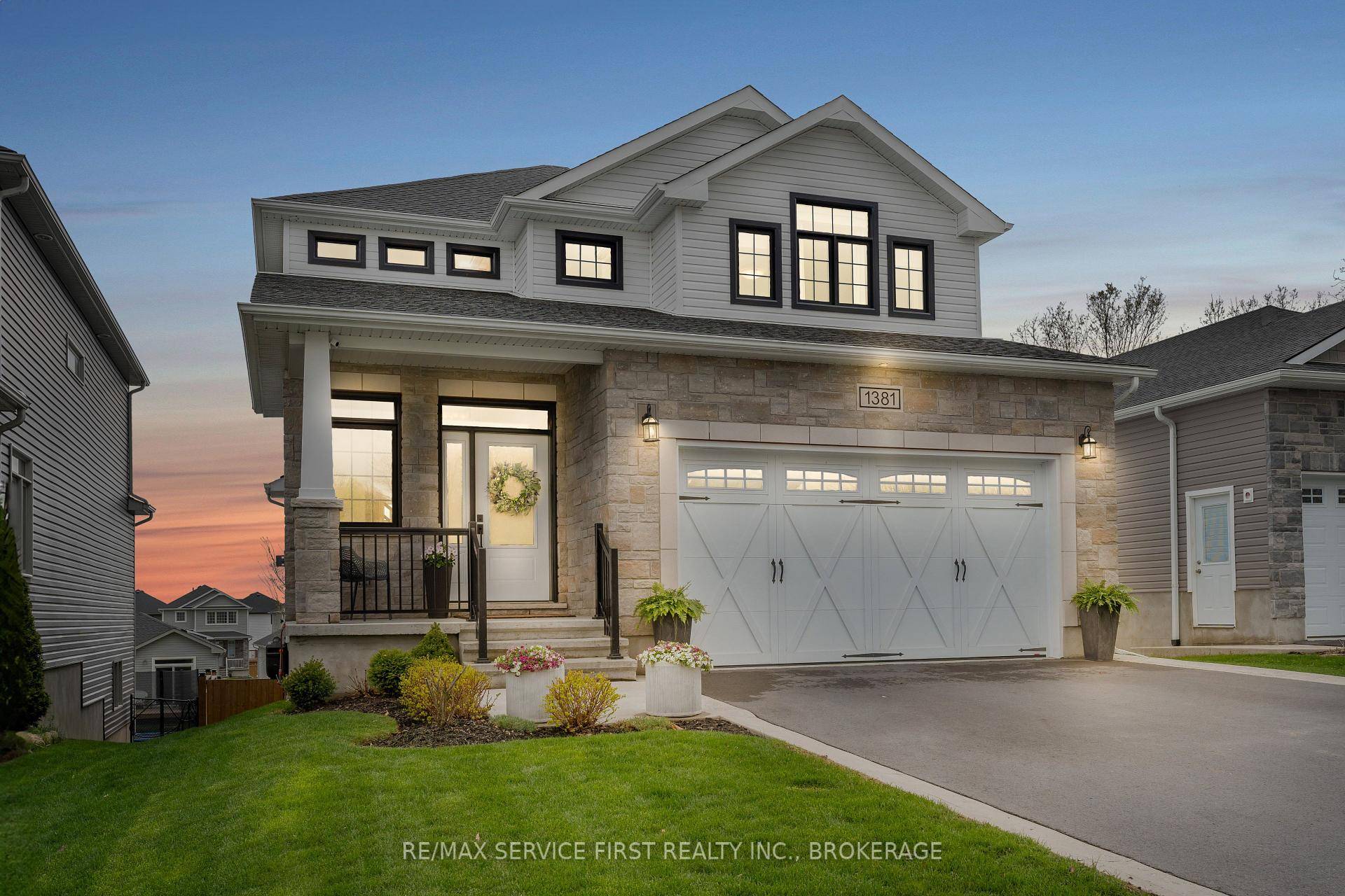 Welcome to your dream family home in a vibrant, park filled neighbourhood !