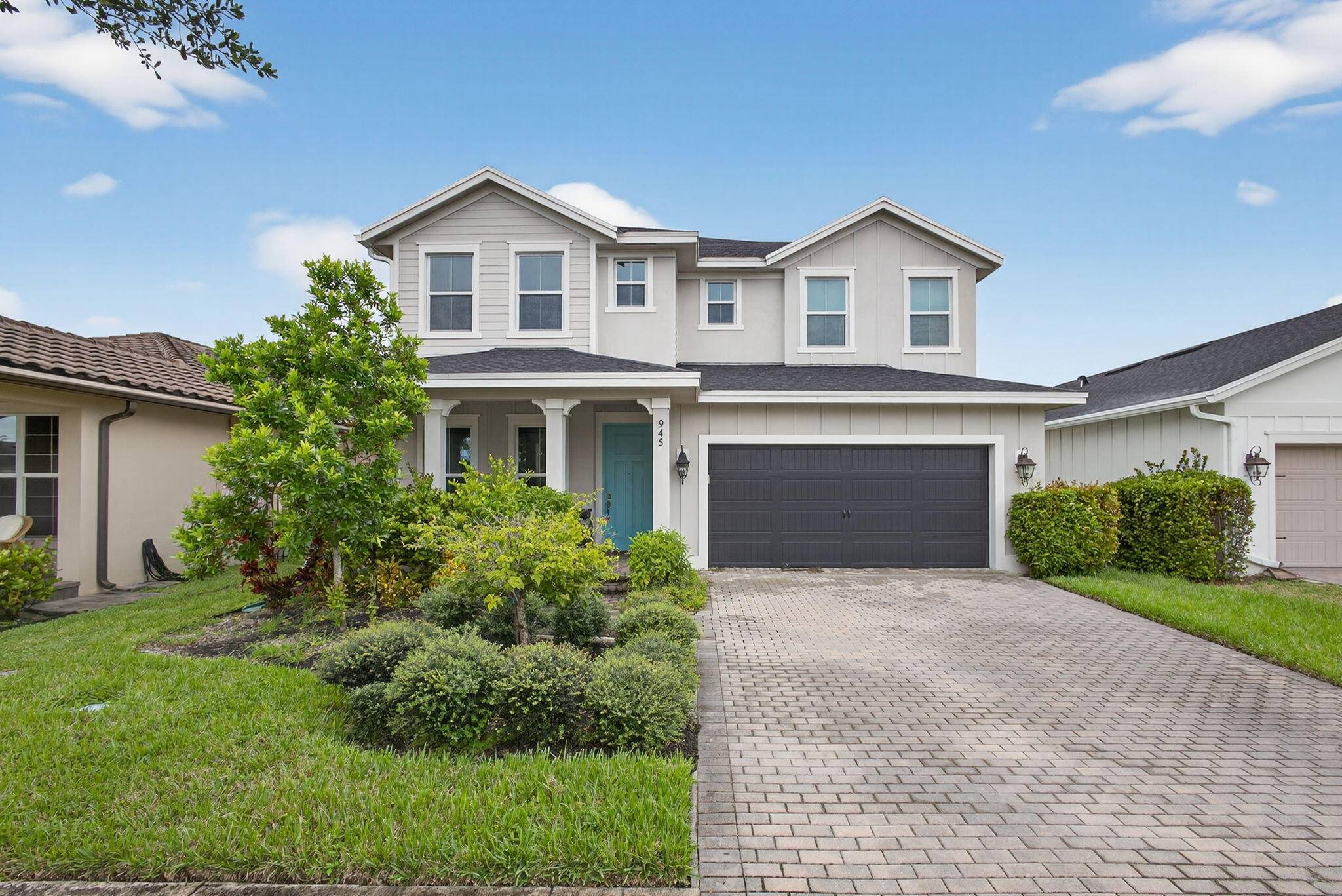 Welcome to this lovely 3 bedroom, 2.