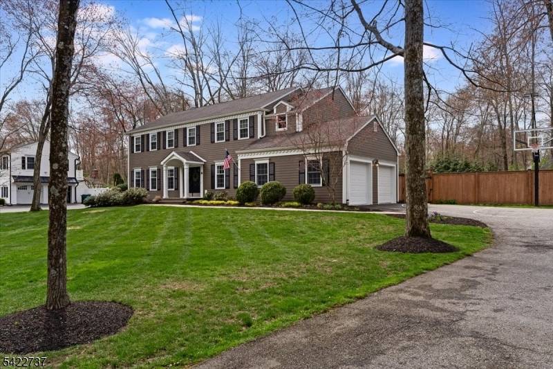 Exceptional Colonial ideally located in the heart of Mendham, featuring a stunning in ground saltwater pool.