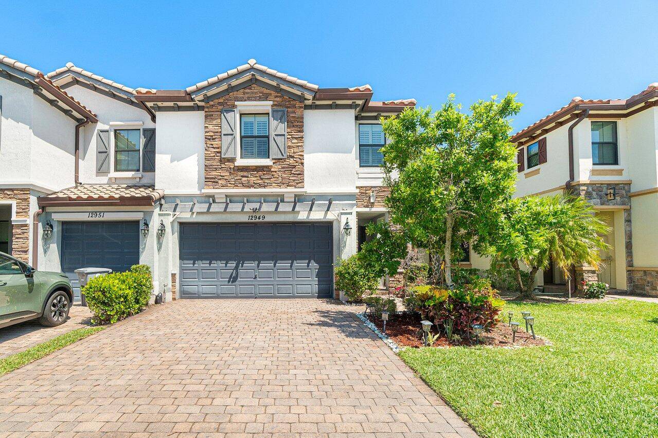 Welcome to your new home, where comfort meets style in this spacious lakefront townhouse, Spanning 2, 470 square feet, this residence offers an ideal blend of modern design and functional ...
