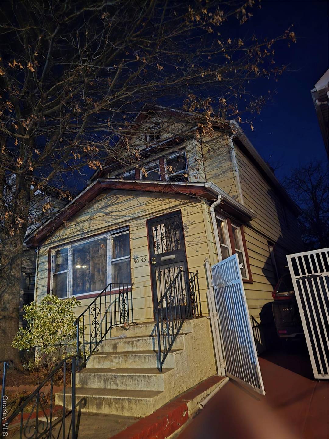 LOCATION ! ! LOCATION ! !