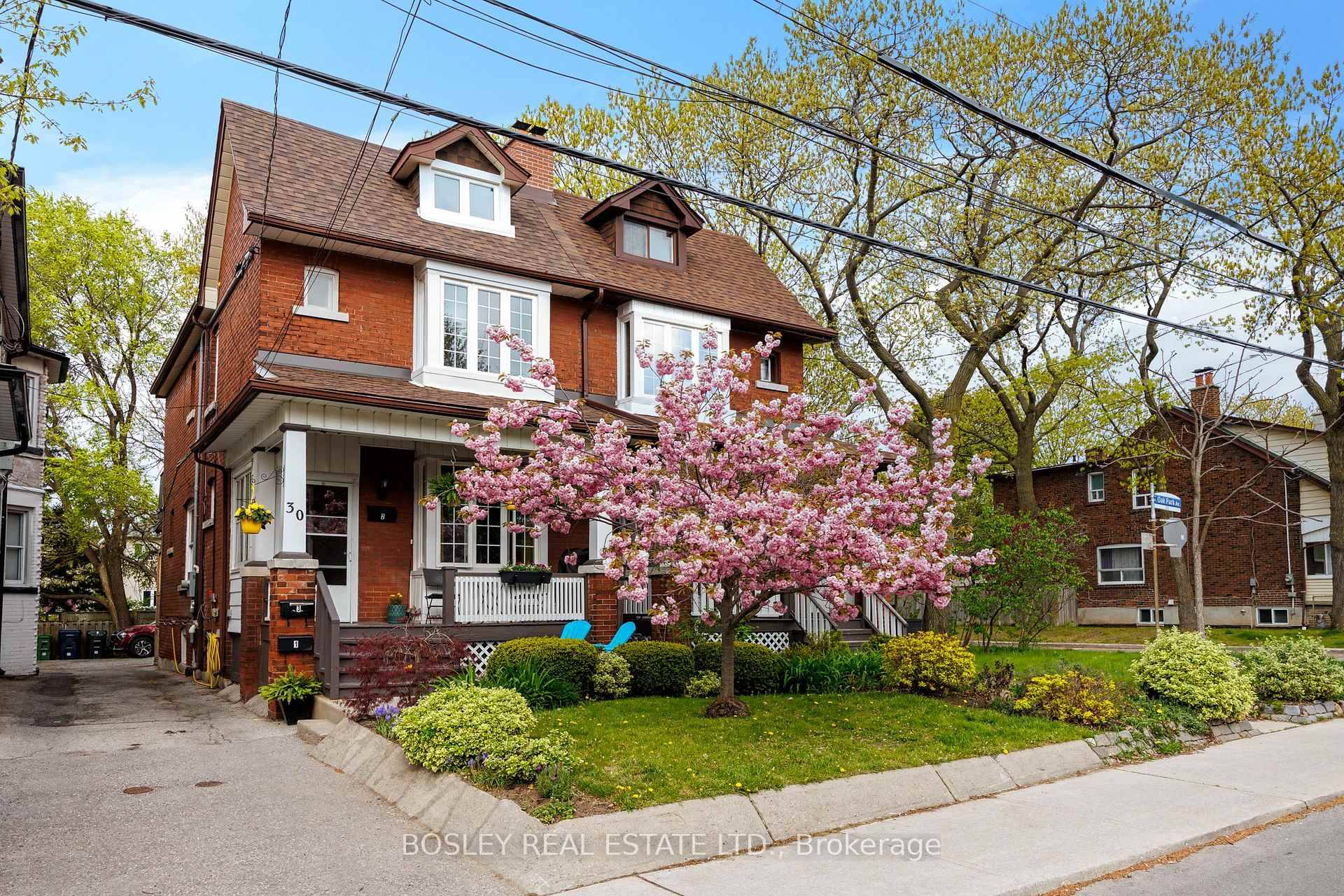 Rare opportunity for a turnkey legal triplex close to Danforth, TTC, Go transit, Taylor Creek Trails, Stan Wadlow Park, indoor and outdoor pools, hockey arenas, skating parks and local schools.